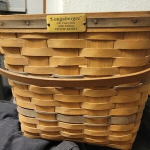 Longaberger JW Collection 1986 Edition Two-Pie Basket Wiyh Riser- Natural Wood
